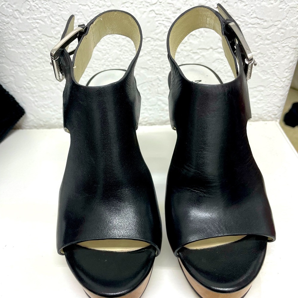 MK wedges
